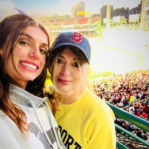 Meet your Posher, Ashley 🦋